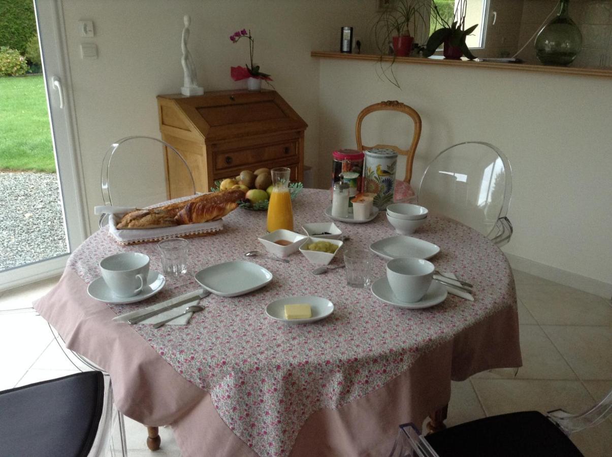 Bed and Breakfast St Germain à Saint-Germain-du-Corbeis Extérieur photo